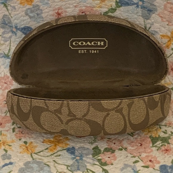 Coach Accessories - 🕶 Coach Eyeglasses Case